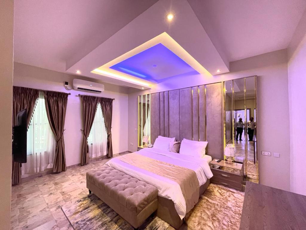 God'S Touch Apartments Signature Лагос Экстерьер фото