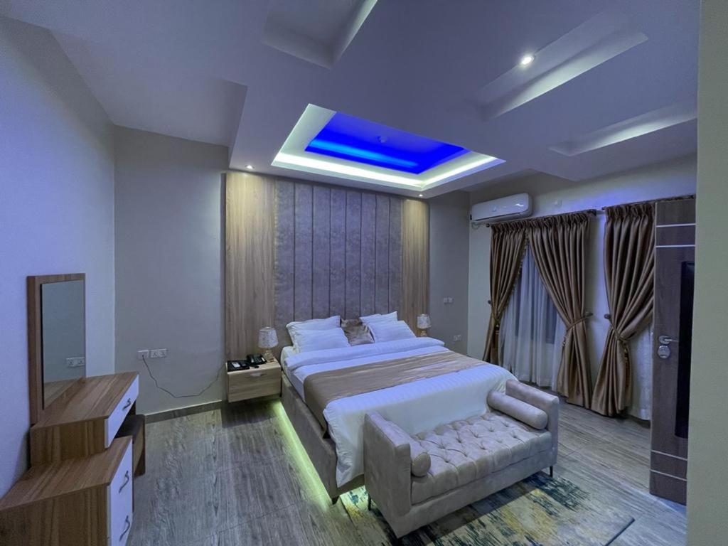 God'S Touch Apartments Signature Лагос Экстерьер фото