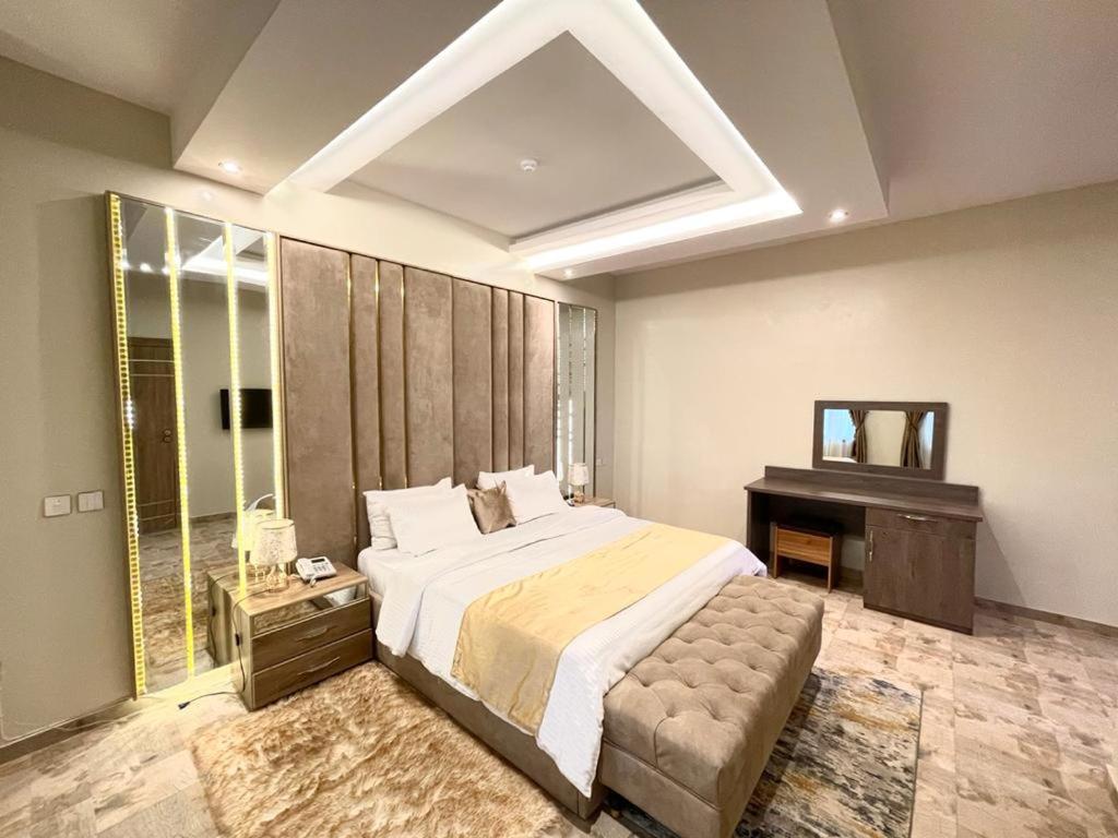 God'S Touch Apartments Signature Лагос Экстерьер фото