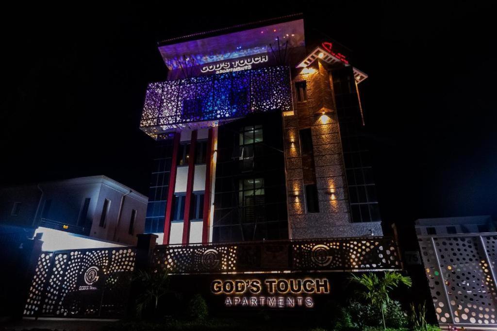 God'S Touch Apartments Signature Лагос Экстерьер фото