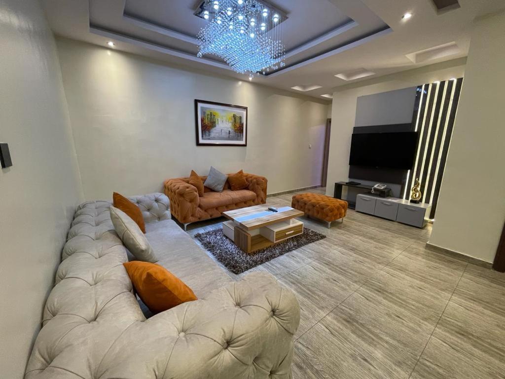 God'S Touch Apartments Signature Лагос Экстерьер фото