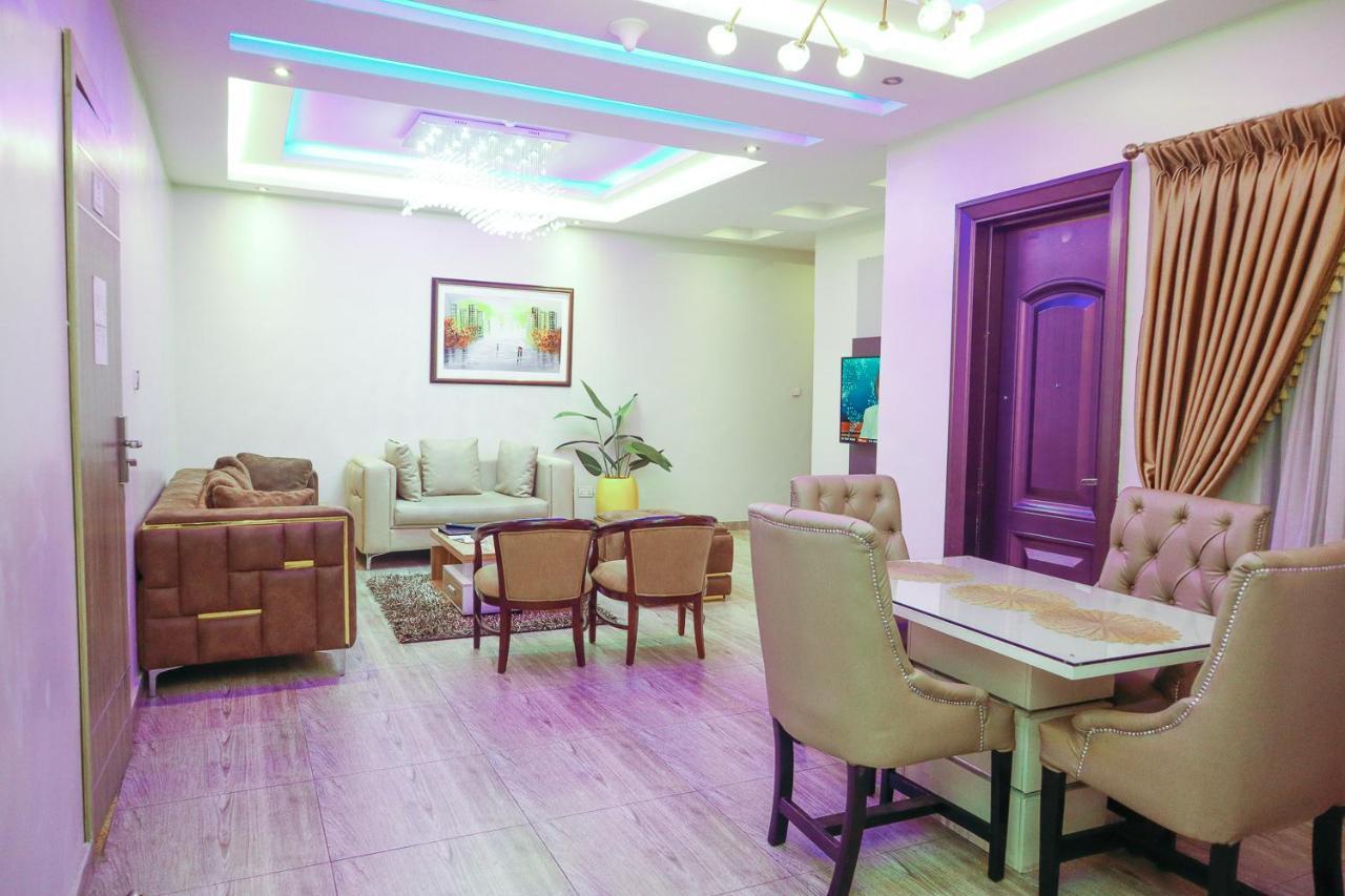 God'S Touch Apartments Signature Лагос Экстерьер фото