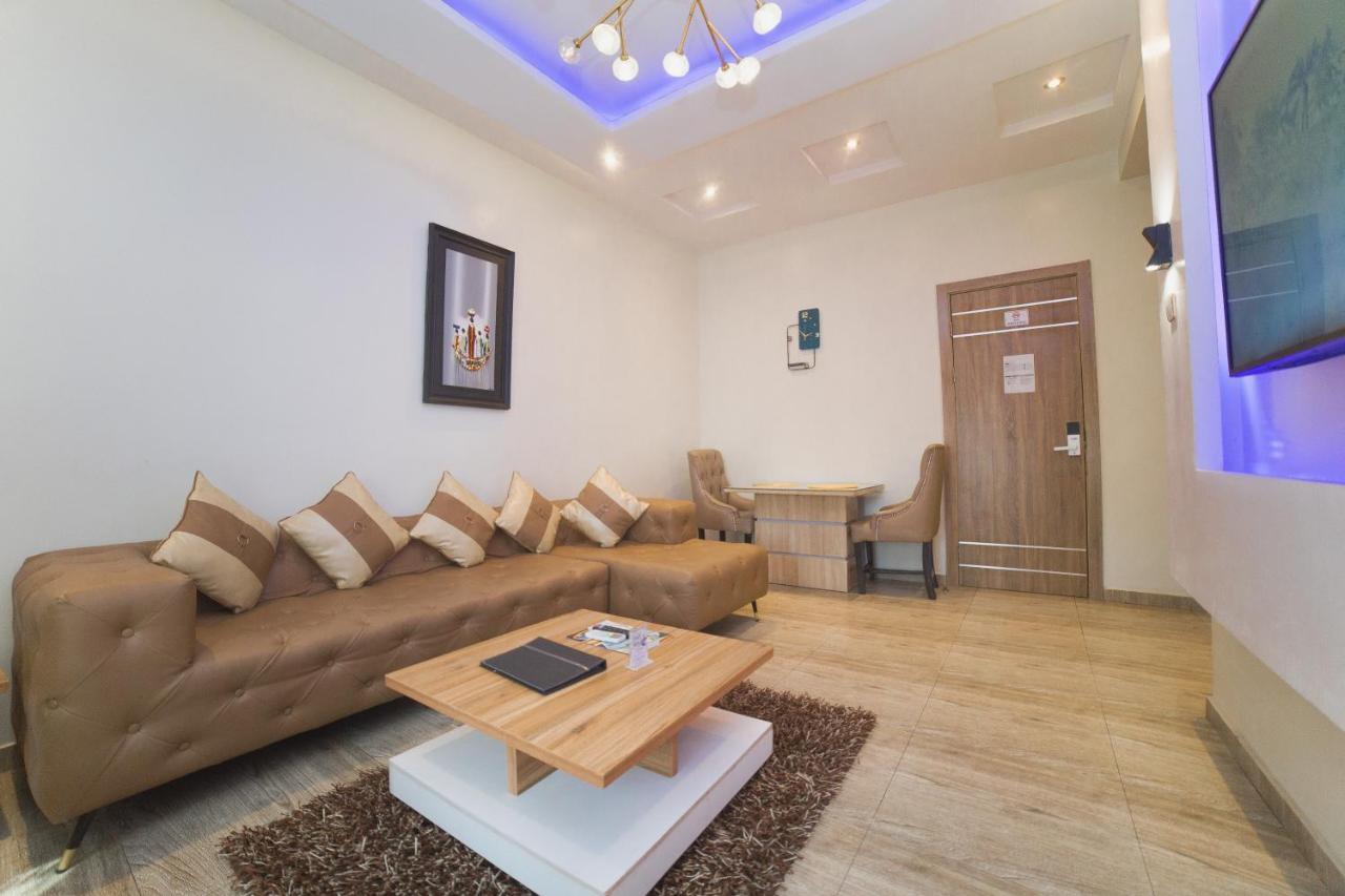 God'S Touch Apartments Signature Лагос Экстерьер фото