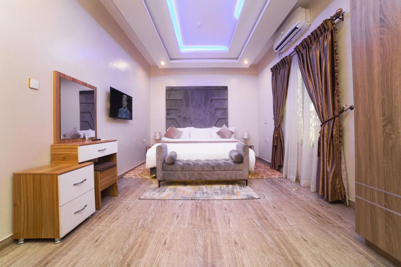 God'S Touch Apartments Signature Лагос Экстерьер фото