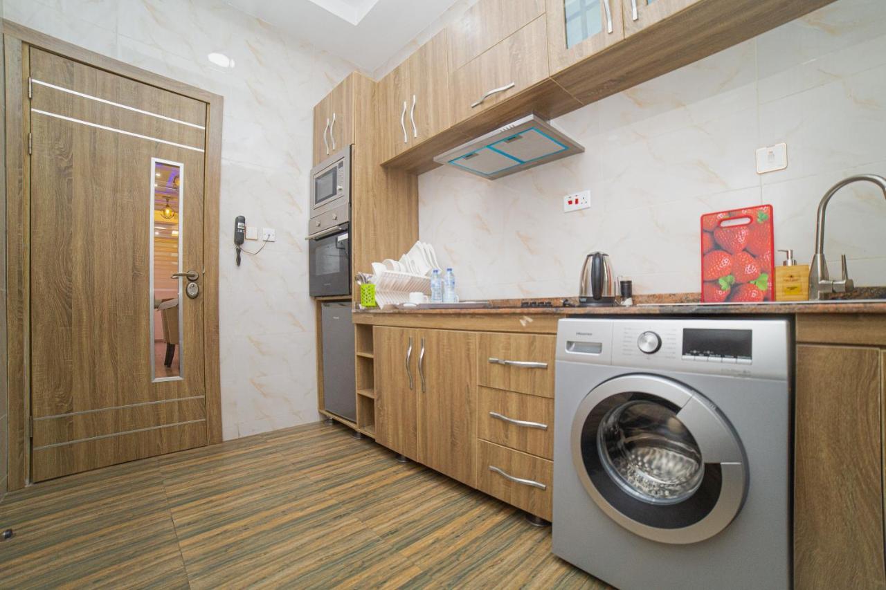 God'S Touch Apartments Signature Лагос Экстерьер фото